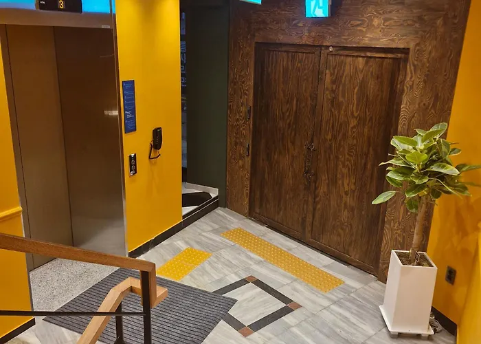 Bluedot Poshtel * Seoul